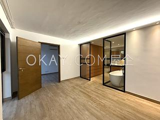 Sai Kung - SAI SHA VILLA 12
