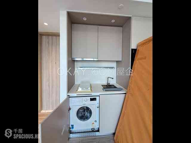 Central - The Unit Soho 11