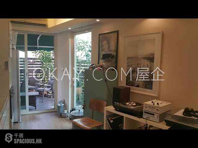Sai Ying Pun - Orlins Court 02