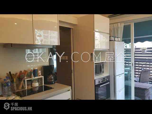 Sai Ying Pun - Orlins Court 03