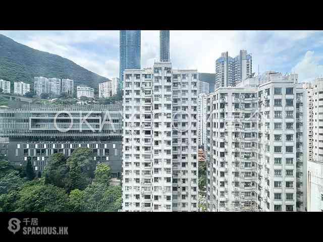 Happy Valley - Le Cachet 03