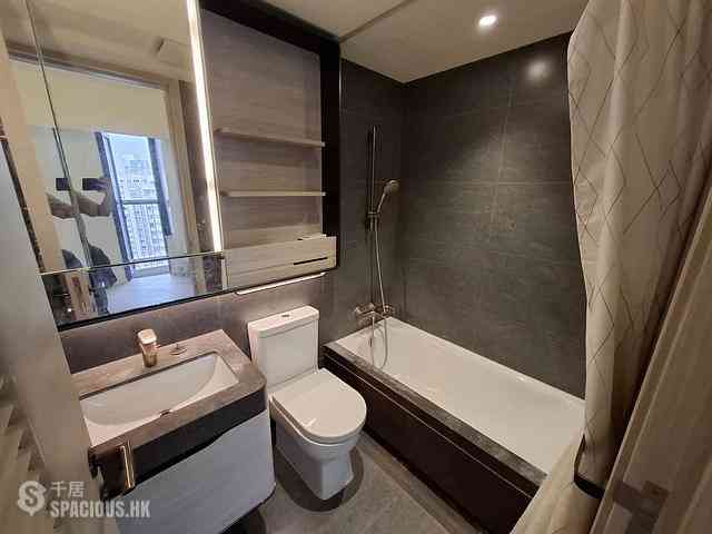 North Point - Fleur Pavilia Tower 1 02