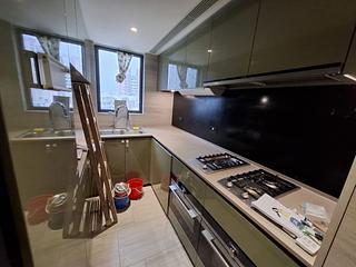 North Point - Fleur Pavilia Tower 1 05