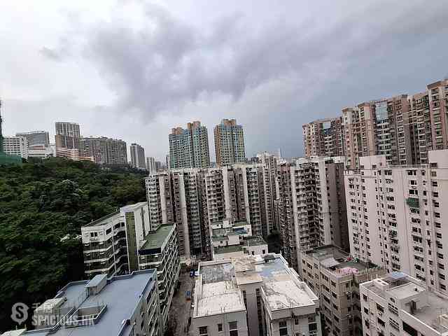 North Point - Fleur Pavilia Tower 1 06