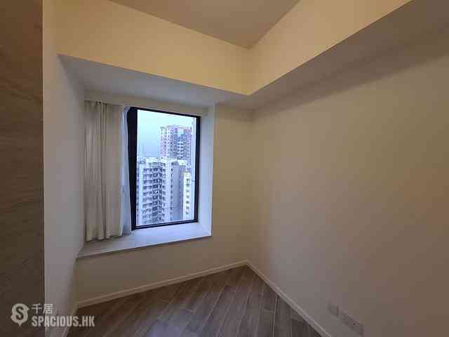 North Point - Fleur Pavilia Tower 1 08