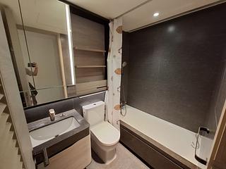 North Point - Fleur Pavilia Tower 1 09
