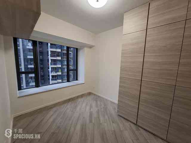 North Point - Fleur Pavilia Tower 2 04
