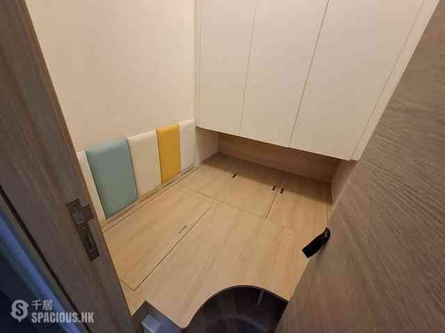 North Point - Fleur Pavilia Tower 1 04
