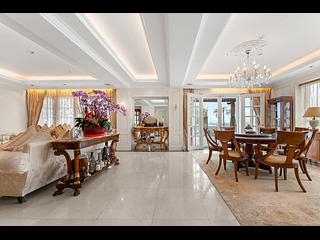 Chung Hom Kok - Horizon Gardens 04