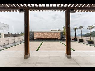 Chung Hom Kok - Horizon Gardens 05