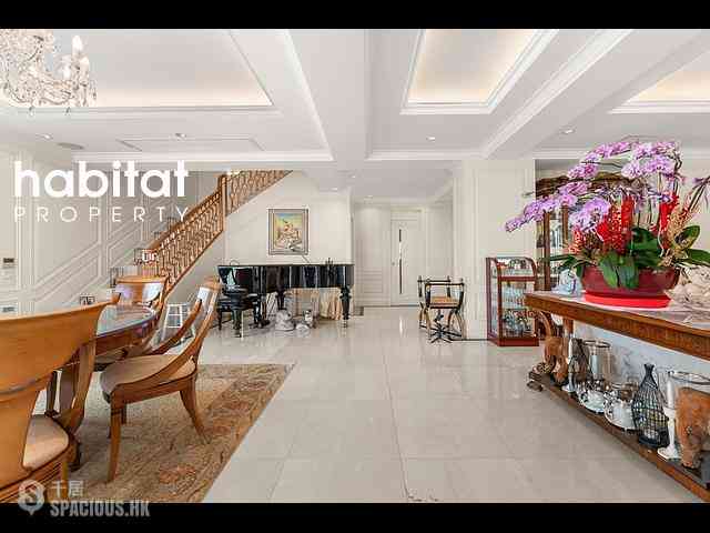 Chung Hom Kok - Horizon Gardens 14