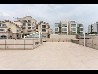 Chung Hom Kok - Horizon Gardens 19