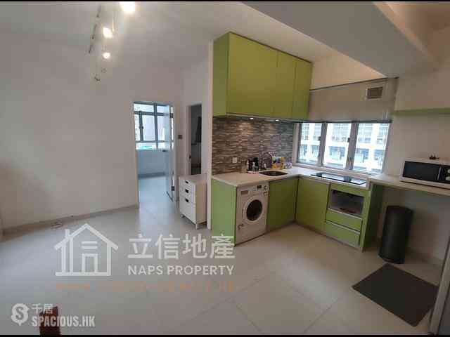 Soho - Sunrise House 07