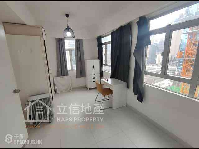 Soho - Sunrise House 08