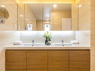 Chung Hom Kok - Coral Villas 10