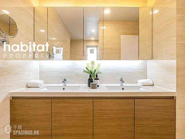 Chung Hom Kok - Coral Villas 10