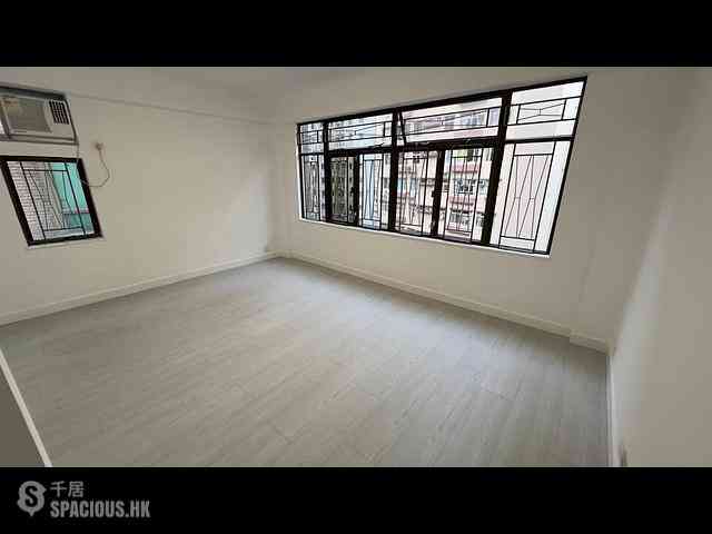 Mid Levels Central - Right Mansion 07