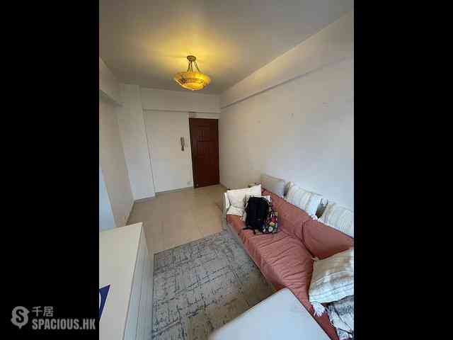 Sai Ying Pun - Koon Wah Building 02