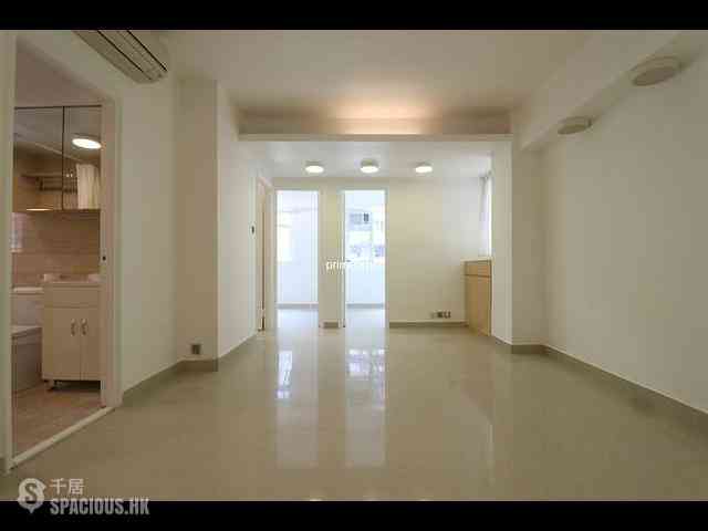 Wan Chai - Sun Hey Mansion 01