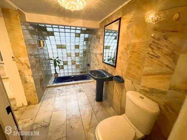 Mid Levels Central - Bayview Mansion 10
