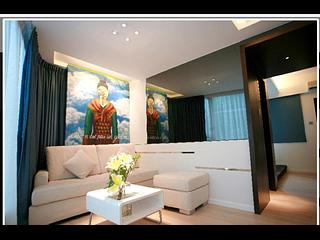 Central - Knight on Wyndham 03