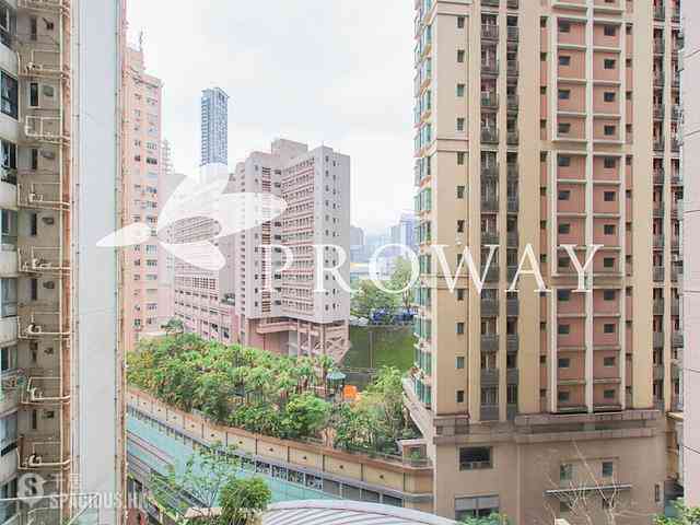 Wan Chai - The Zenith 02