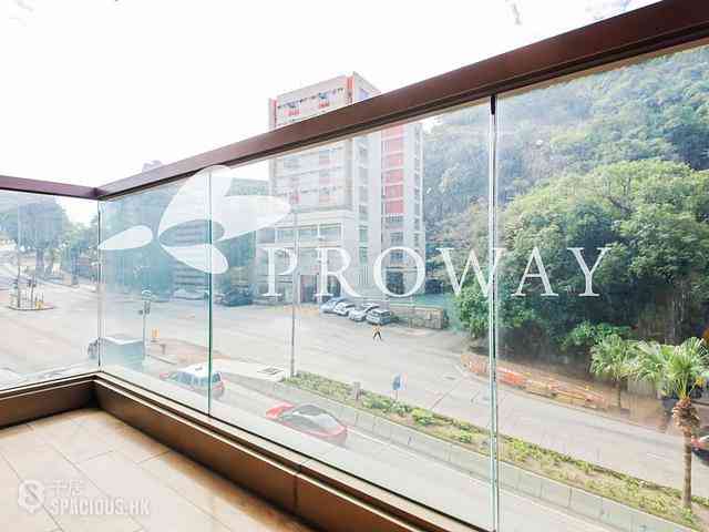 Shau Kei Wan - Island Garden 03