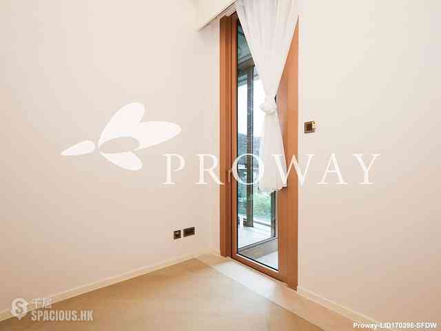 Clear Water Bay - Mount Pavilia 10