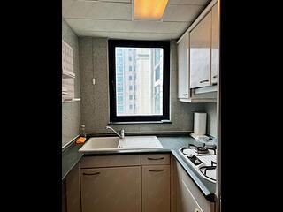 Kennedy Town - University Heights 03