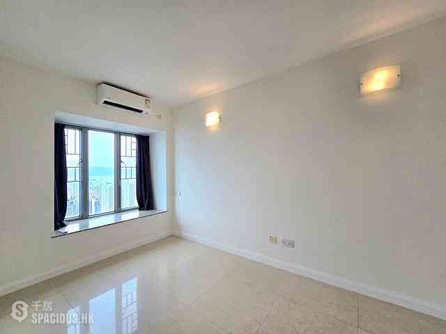 Tung Chung - Caribbean Coast Phase 4 Crystal Cove 11