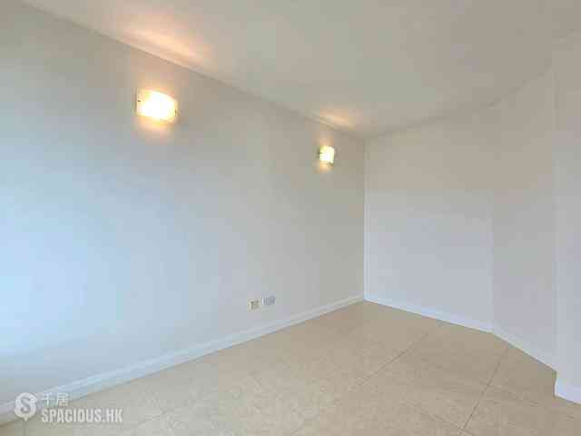 Tung Chung - Caribbean Coast Phase 4 Crystal Cove 12