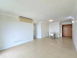 Tung Chung - Caribbean Coast Phase 4 Crystal Cove 02