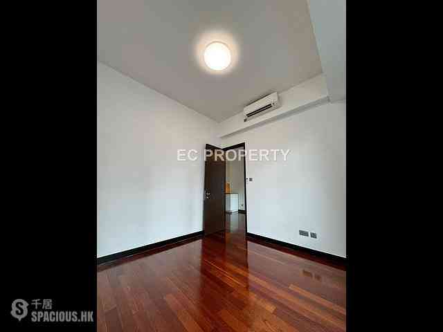 Wan Chai - J Residence 07
