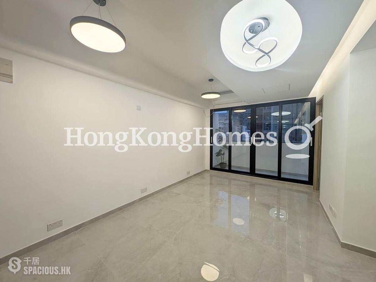 Wan Chai - Hong Kong Building (Mansion) 01