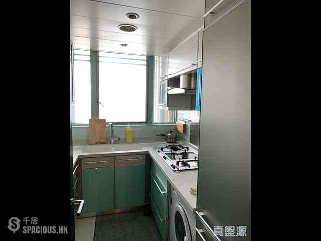 West Kowloon - The Harbourside Block 3 06