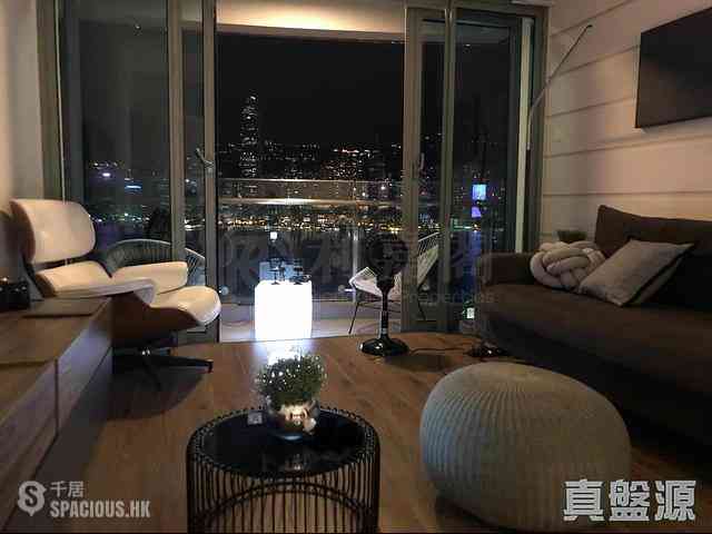West Kowloon - The Harbourside Block 3 03