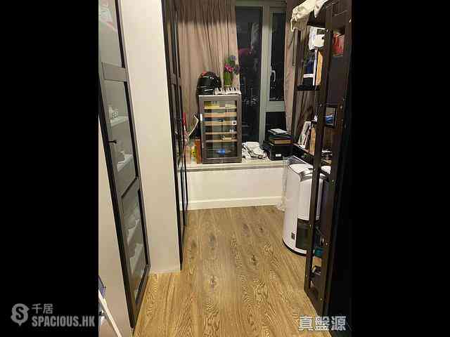 West Kowloon - The Harbourside Block 3 04