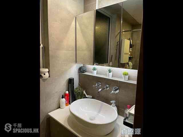 West Kowloon - The Harbourside Block 3 08
