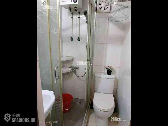 Wan Chai - Tonnochy Towers Block A 04