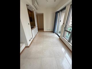 Sai Ying Pun - 63, Pokfulam Emerald House (Tower 2) 06