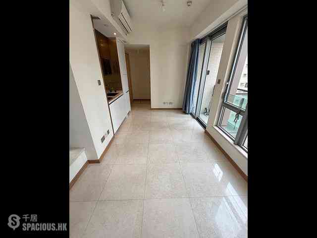 Sai Ying Pun - 63, Pokfulam Emerald House (Tower 2) 06