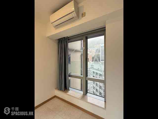 Sai Ying Pun - 63, Pokfulam Emerald House (Tower 2) 08