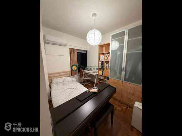Mid Levels Central - Elegant Terrace 08