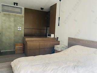 Mid Levels Central - Scenecliff Block 2 03