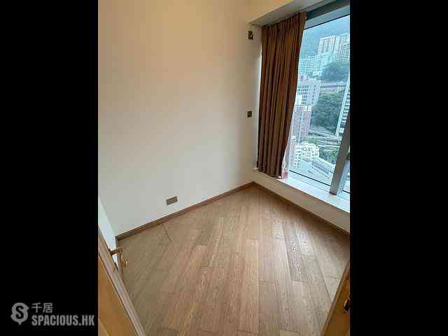 Sai Ying Pun - 63, Pokfulam Amber House (Tower 1) 03