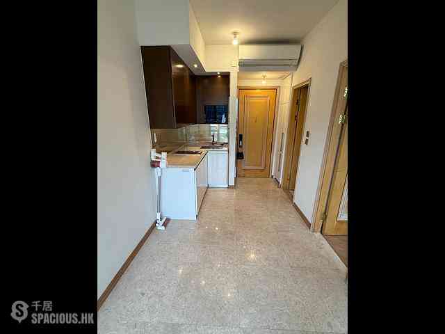 Sai Ying Pun - 63, Pokfulam Amber House (Tower 1) 06