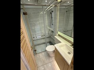 Sai Ying Pun - 63, Pokfulam Amber House (Tower 1) 07