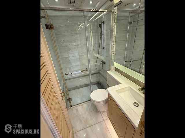 Sai Ying Pun - 63, Pokfulam Amber House (Tower 1) 07