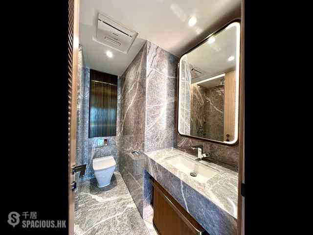 Mid Levels Central - 22A, Kennedy Road 14