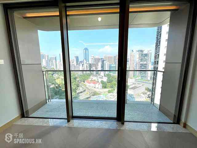 Mid Levels Central - 22A, Kennedy Road 03